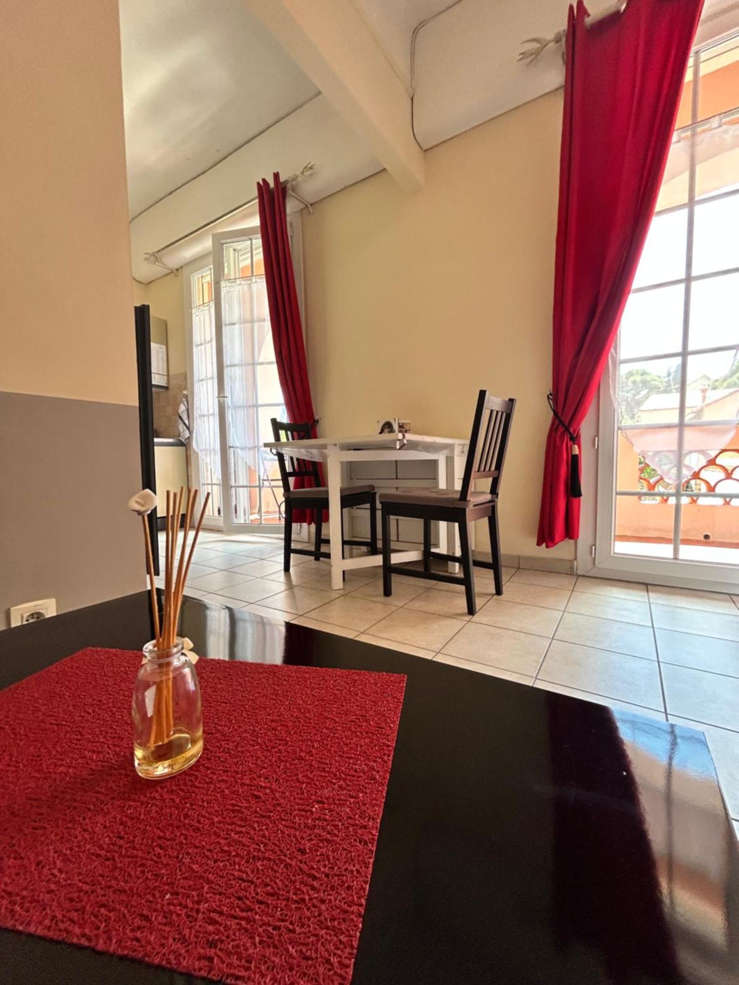 Studio Avec Grand Balcon- Residence De Caractere Bandol Exterior foto