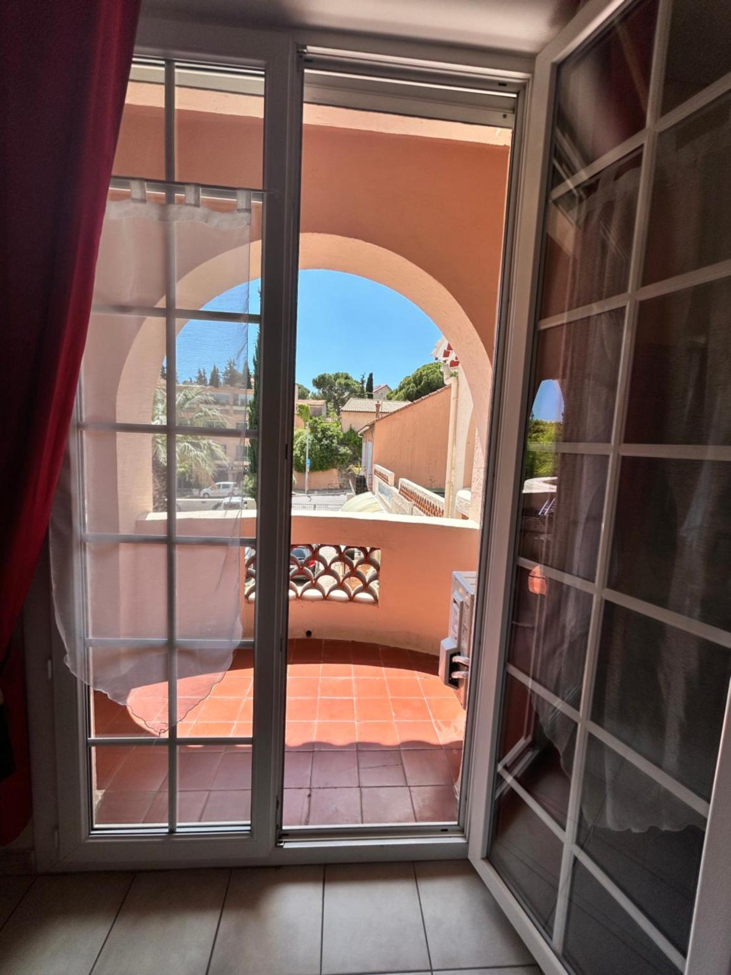 Studio Avec Grand Balcon- Residence De Caractere Bandol Exterior foto